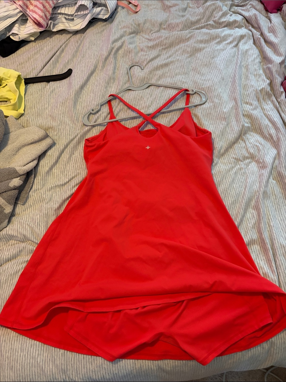 Halara red athletic Dress - Women - Picture 3 of 4